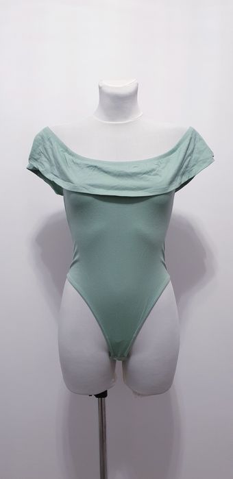 Paka damskich ubrań cream sukienki jeansy body rozm. M 38