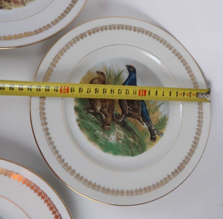 4 pratos de caça em faiança antiga Francesa