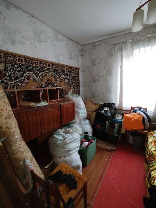 Продається будинок в затишному та тихому місці.