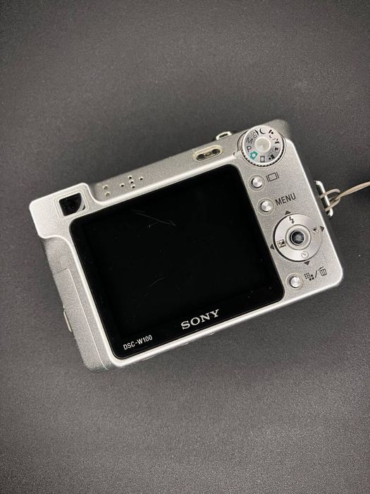 Цифрова камера Sony CyberShot DSC-W100