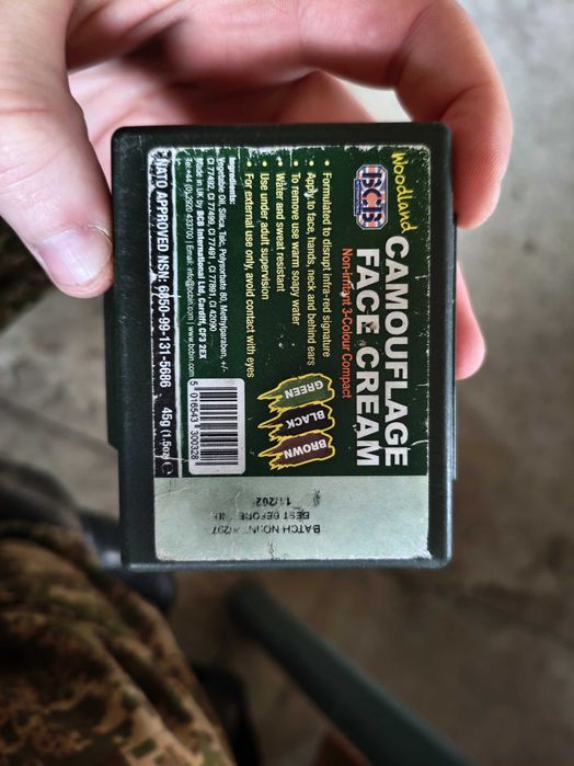 Грим для обличчя (Британія)