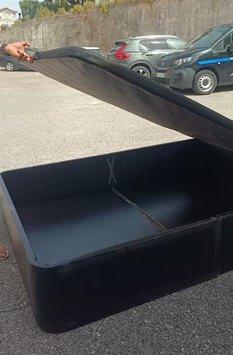 Cama de Casal Sommier c/arrumação
