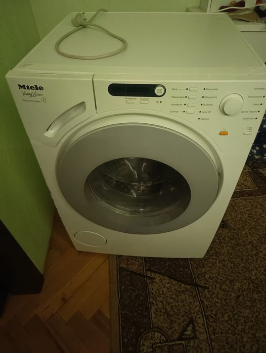 Пральна машина Miele YoungVision 6 кг