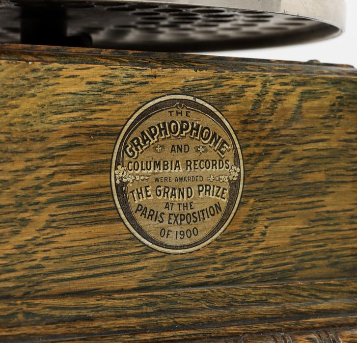 Antyk gramofon z tubą Columbia Disc