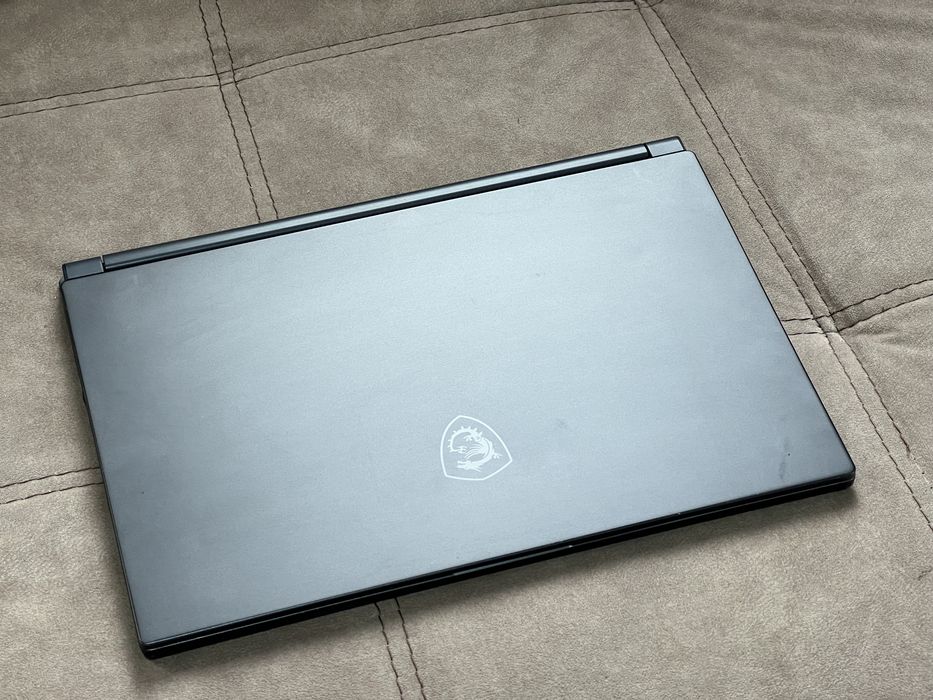 Ігровий ноутбук MSI Stealth 15M A11UEKV / 15.6"/i7-11375H/32GB/6GB/1TB