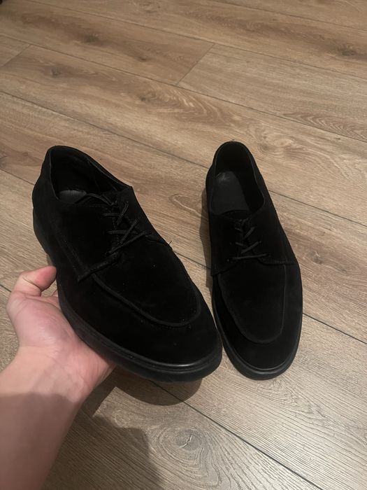 Продам замшеві туфлі