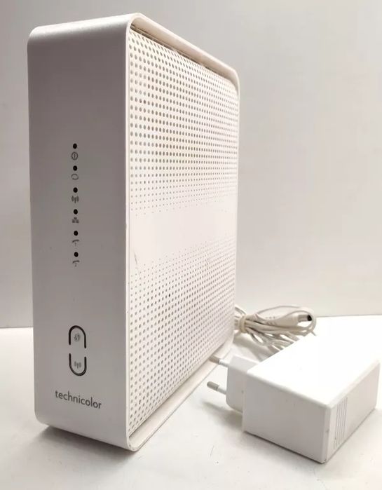 Technicolor CGA2121 Router  sieci