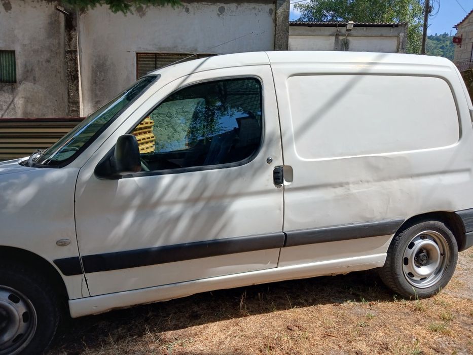 Peugeot Partner 1.6 Diesel – Ano 2009