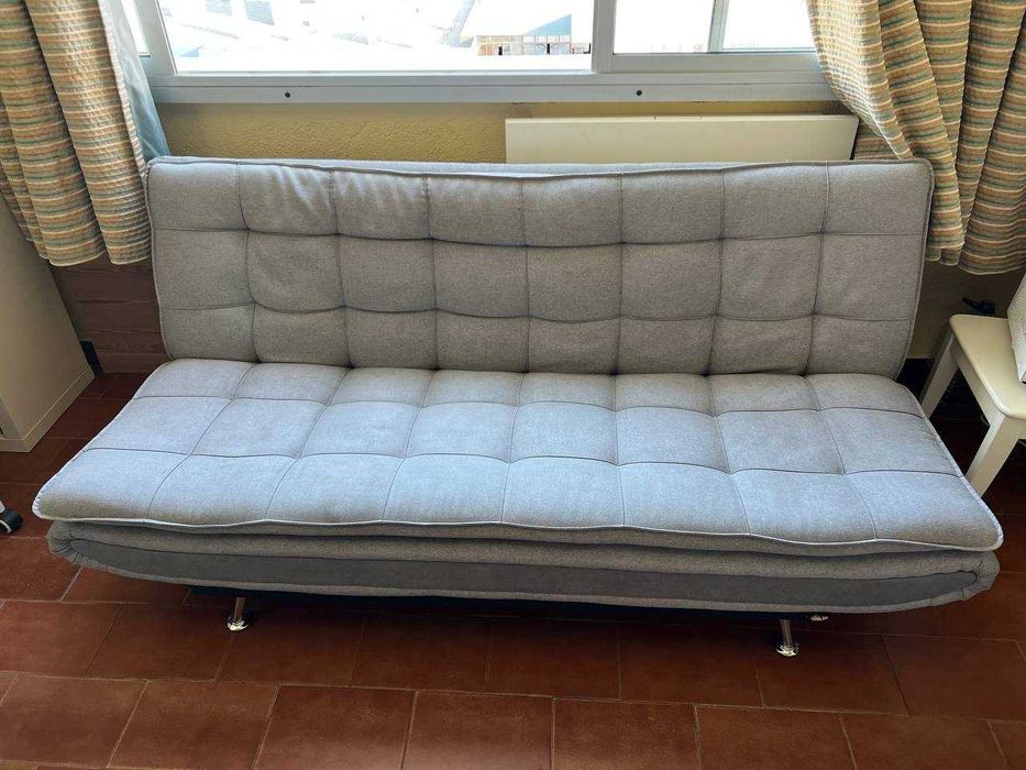 Sofá dobrável 190x120 cinza. Apenas para retirada no local.