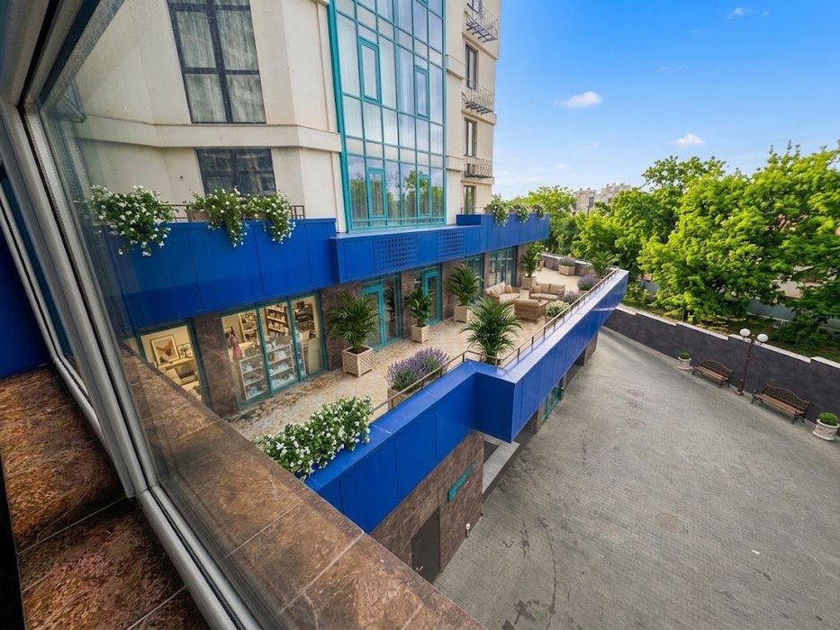Продаж комерційного приміщення 173.6 м² в ЖК Aqua Marine (1-Б), Одеса / Продажа коммерческого помещения 173.6 м² в ЖК Aqua Marine (1-Б), Одесса