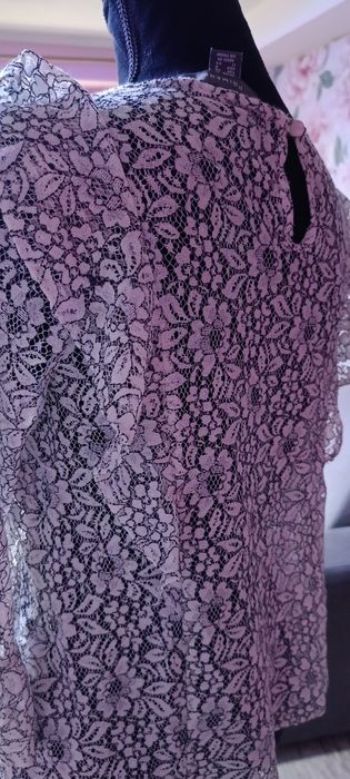 Damska bluzka firmy Primark.