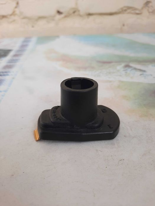 Разносчик трамблера,распределителя зажигания с резистором Газель,Волга