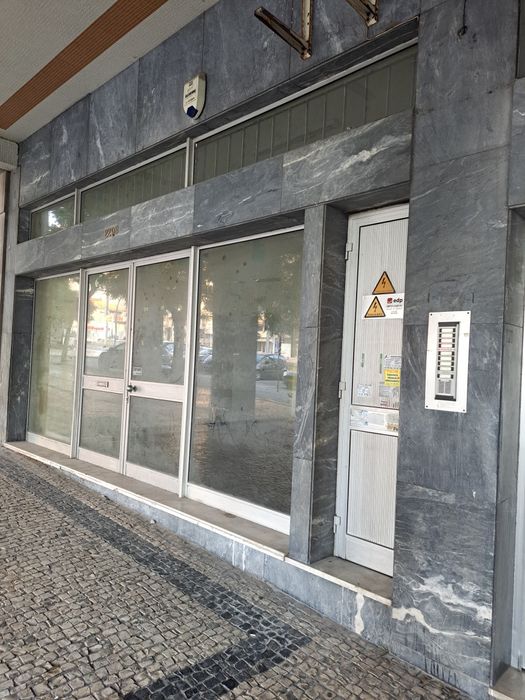 Loja em Gaia (Metro Sto Ovídeo)