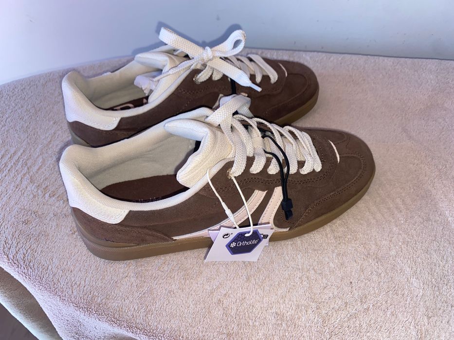 Buty sportowe snikersy rozm 41 stradivarius