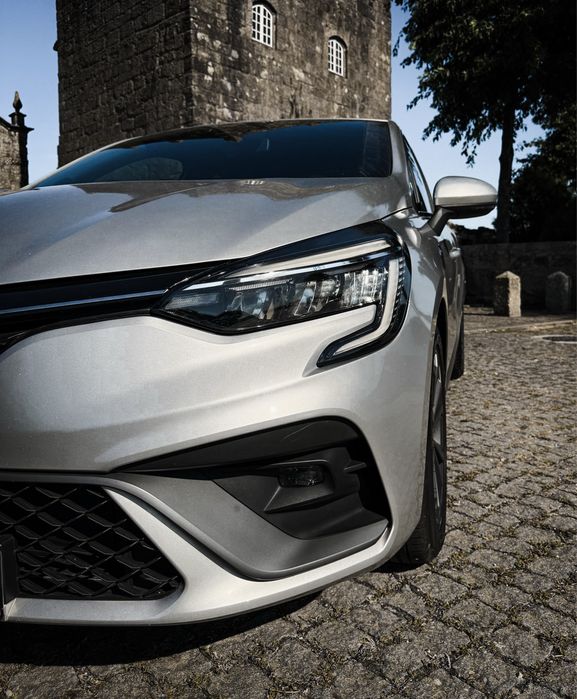 Renault Clio — fotografia 2
