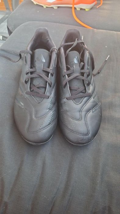 Korki adidas rozmiar 44