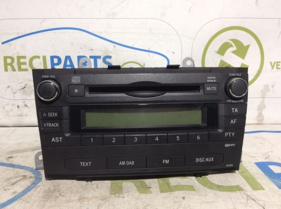 Auto rádio Toyota Avensis 86120-05150