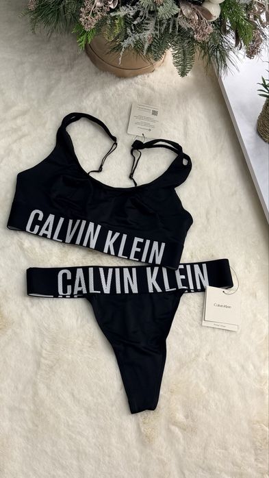 Calvin Klein комплект трусики топ бюст Оригінал