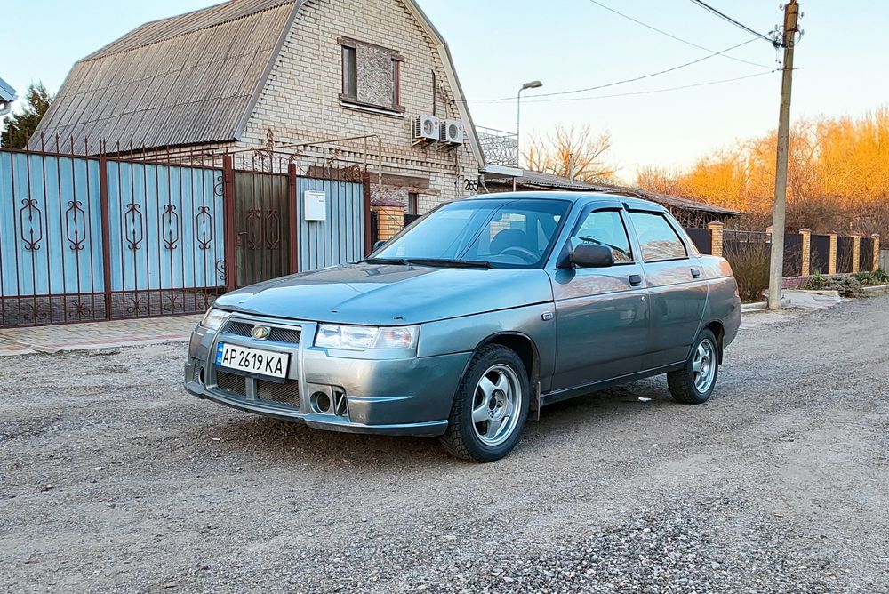 Продам Ваз 2110 Богдан 2011г.