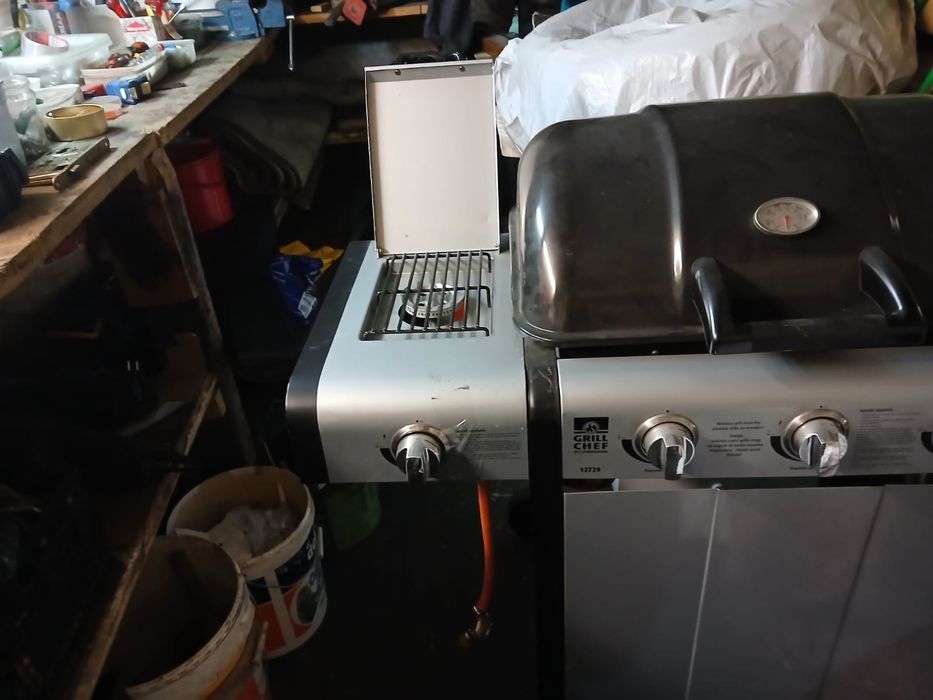 Grill gazowy 3 palnikowy