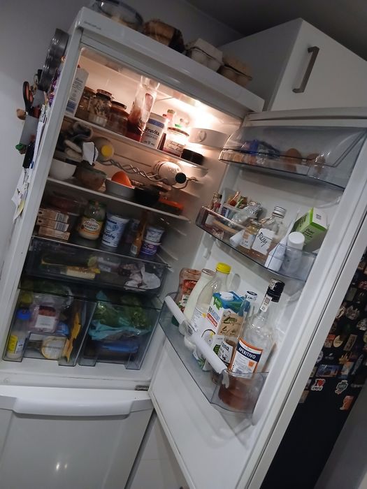 Sprzedam lodówkę Electrolux SpacePlus