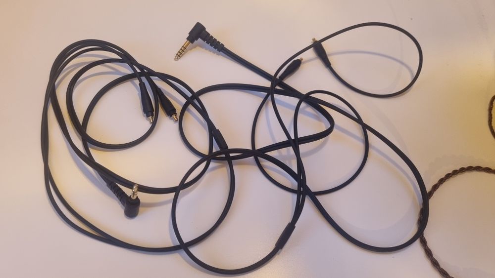 Audio Technica ATH-WP900 + Moon Audio Bronze Dragon