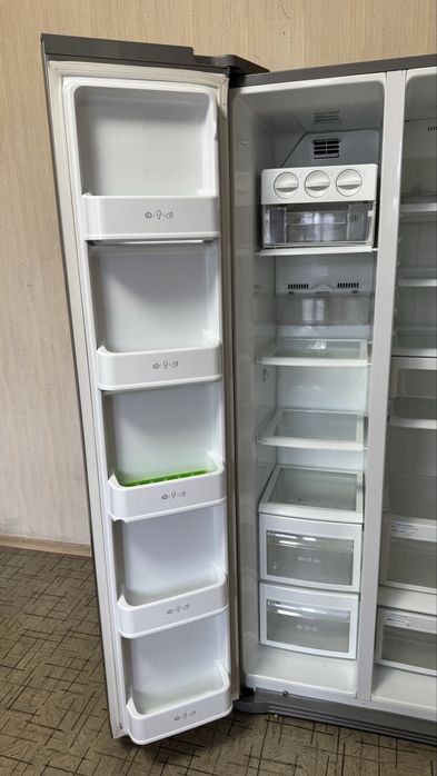 Холодильник LG GR-B207WLQA side-by-side