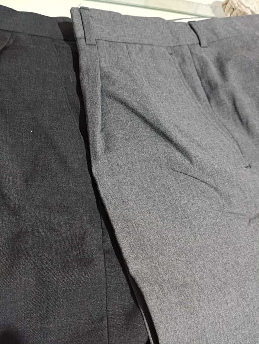 3 pares calças clássicas, tamanho 50