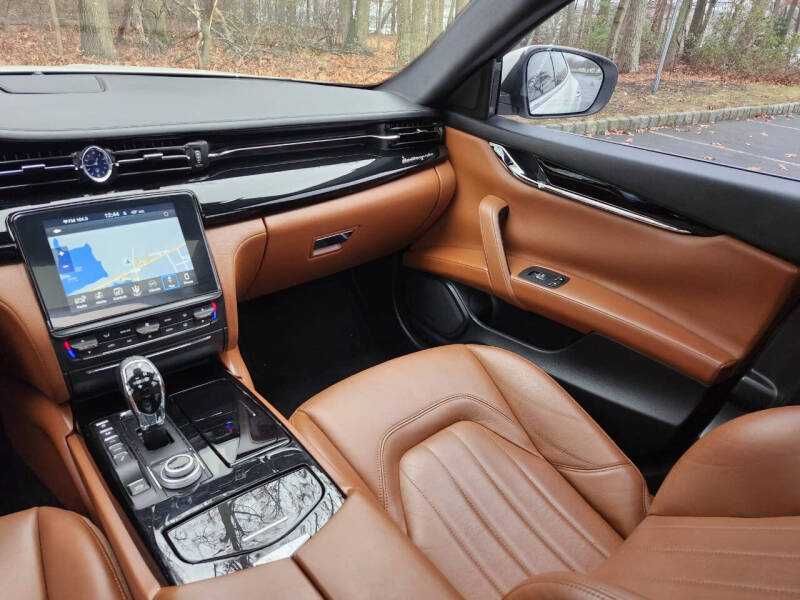 2017 Maserati Quattroporte