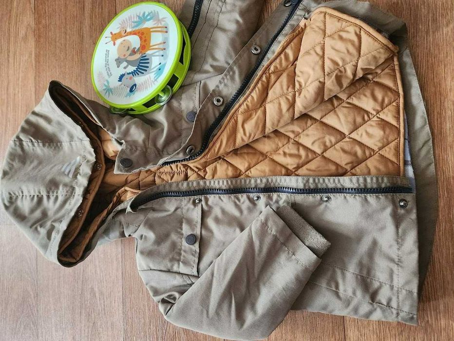 Куртка на мальчика 1,5 годика