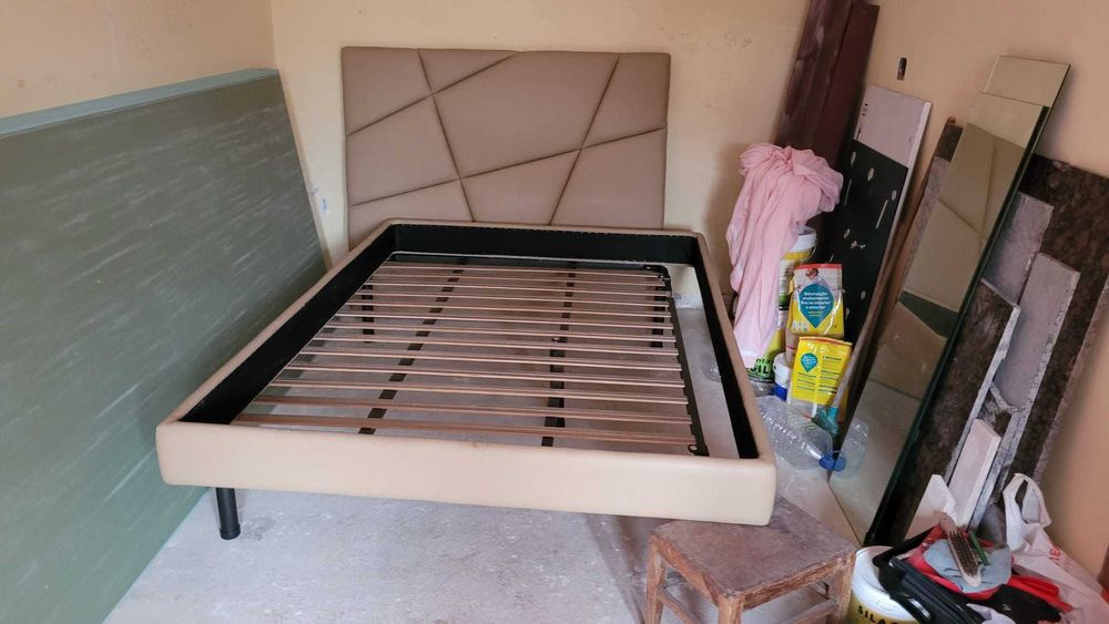 Cabeceira Cama Estrado 6 Pernas Aro