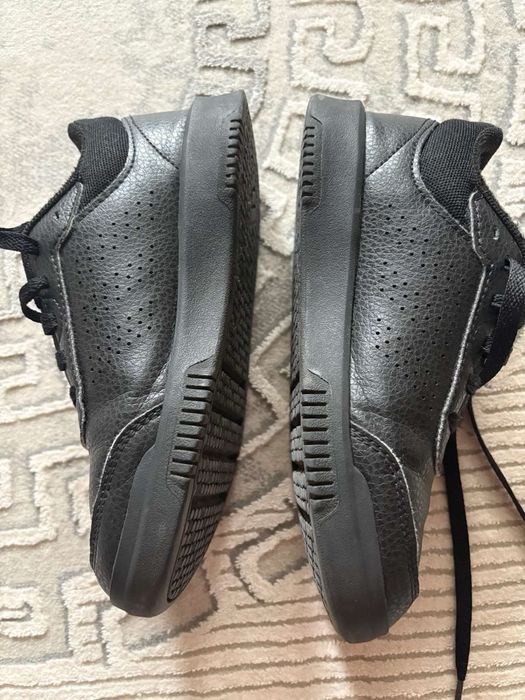 Кросівки дитячі adidass