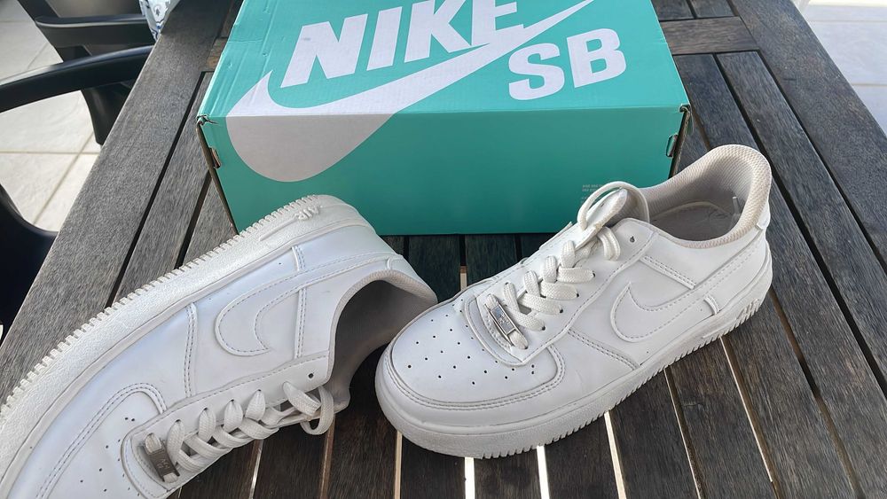 Tênis Nike AirForce 1 nº42