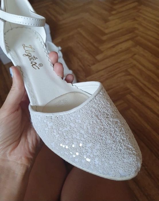 buty ślubne rozm. 38