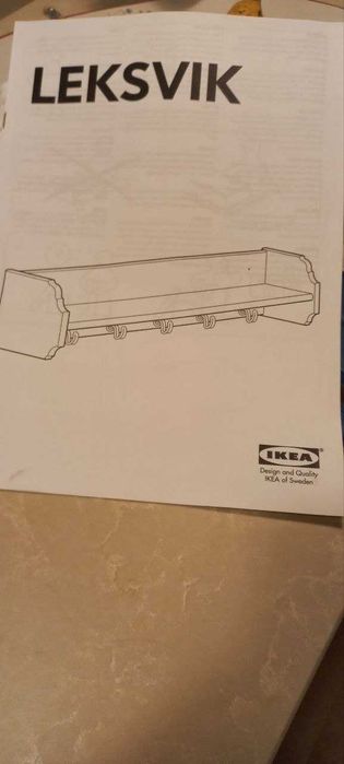LEKSVIK sapateira e prateleira IKEA, madeira