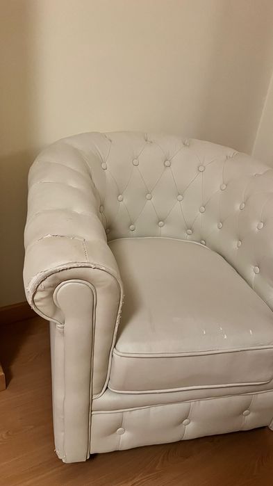 Vendo cadeirão beje