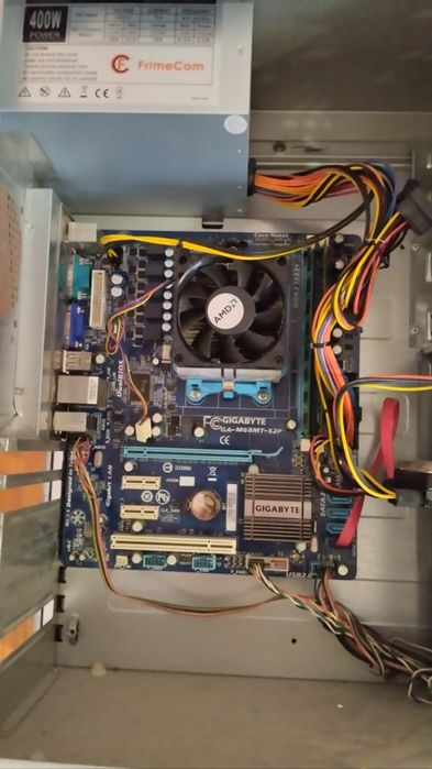 Продам збірку ПК. Все працює тільки немає відеокарти