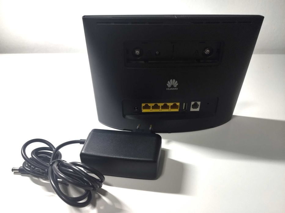 Router Huawei B525s-23a bez simloka PLUS
