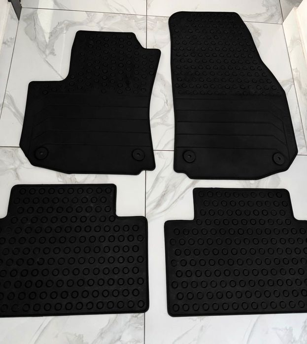 Килимки до Zafira B