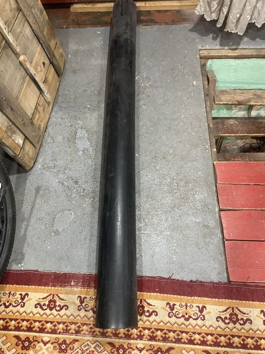 Труба толстостенная, пластик