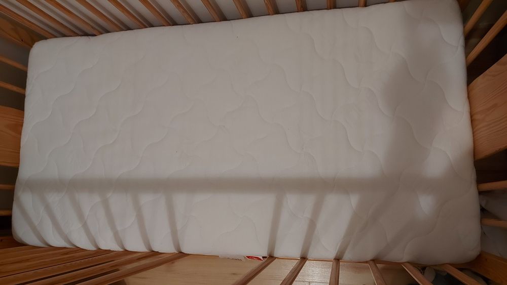 Uno latex baby zone 120x60 materac + Gratisy