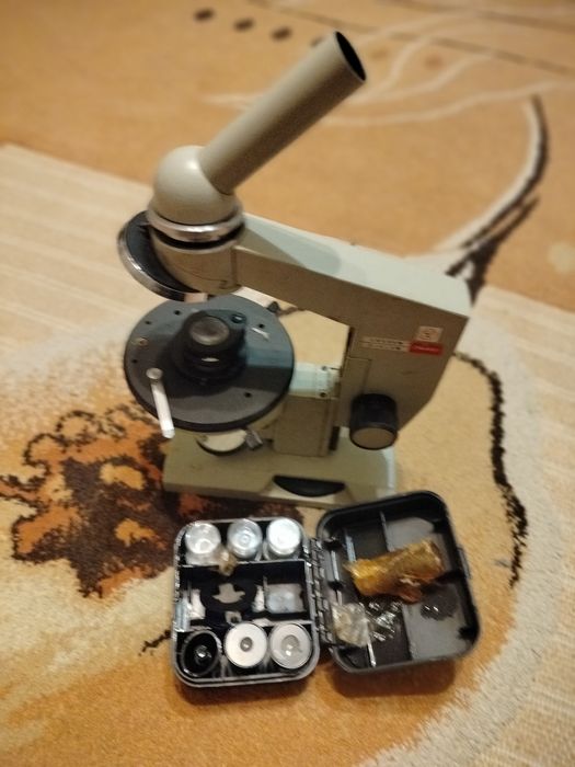 Продам новый микроскоп! Полный комплект! Ломо биолам!