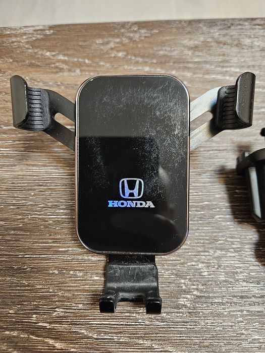 Автотримач для телефона