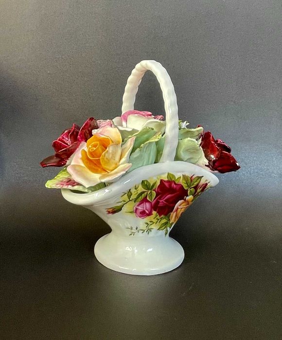 porcelanowe kwiaty Royal Albert