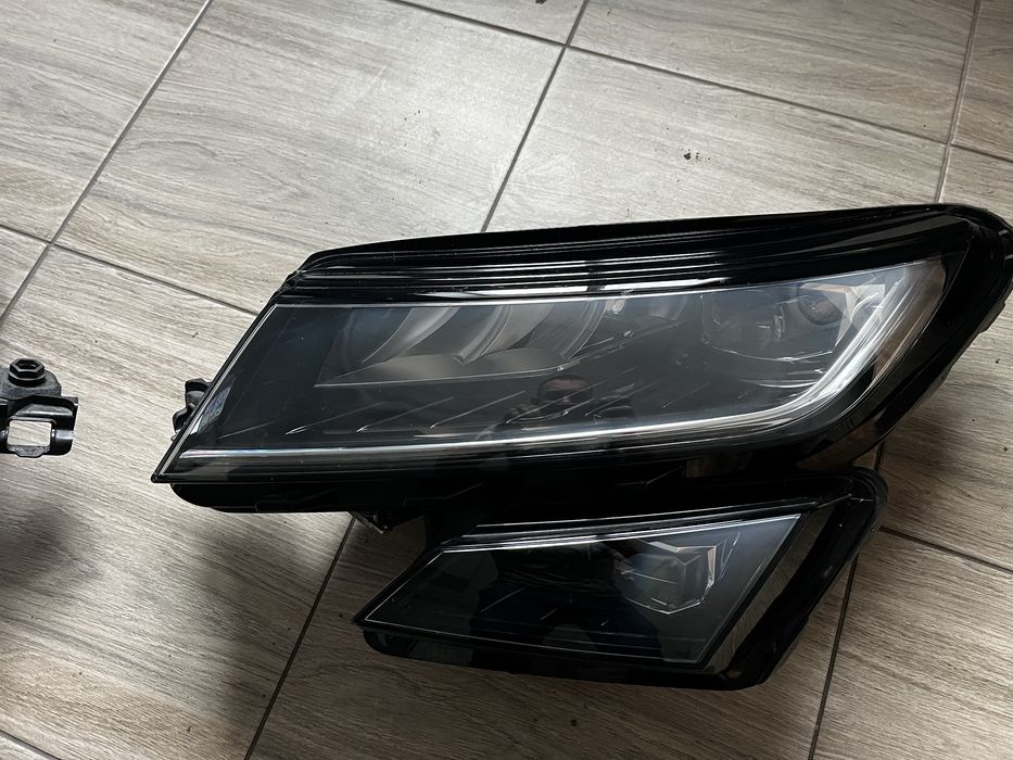 Фара ліва,права, Skoda Kodiaq