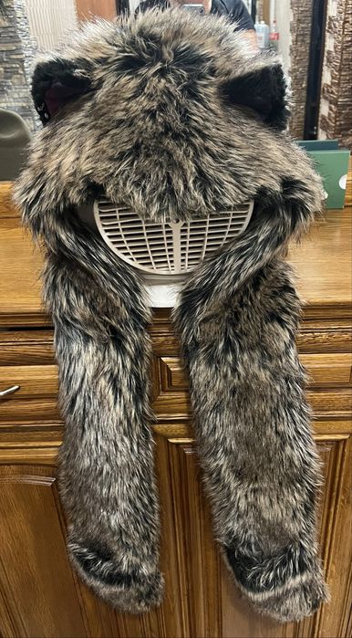 Шапка зимняя-Волк