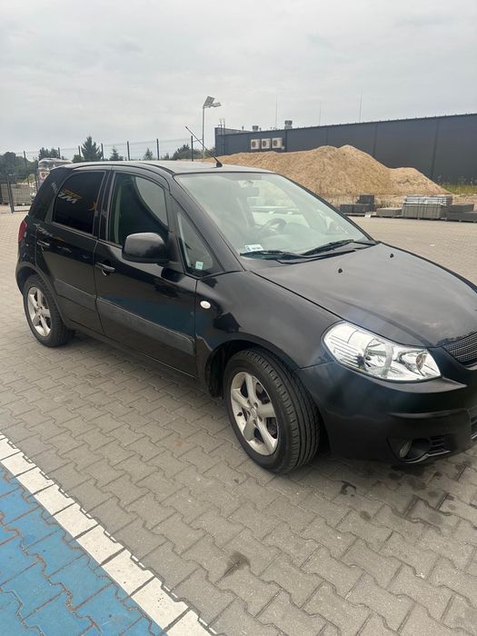 Suzuki SX4