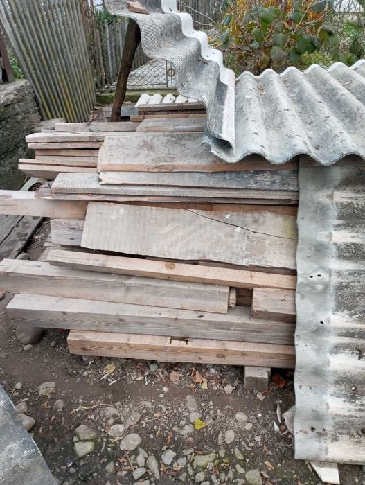 Пиломатеріали для даху, сухі.
