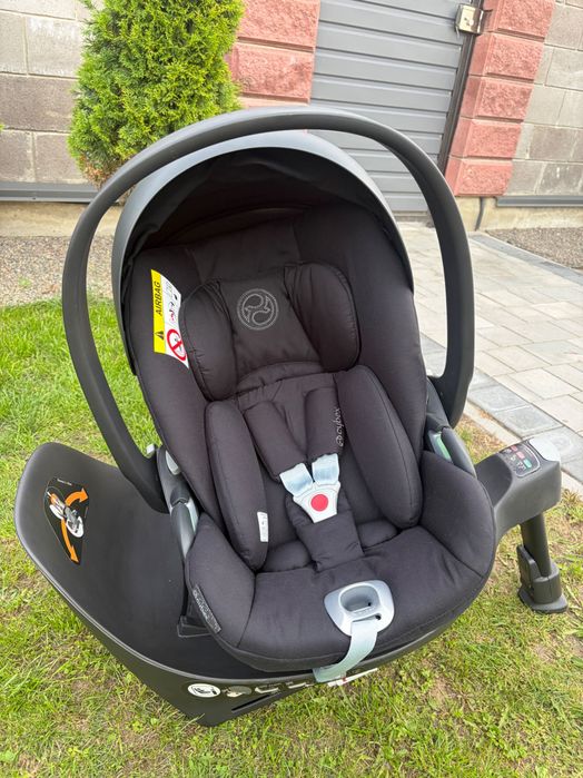 Автокрісло Cybex Cloud T