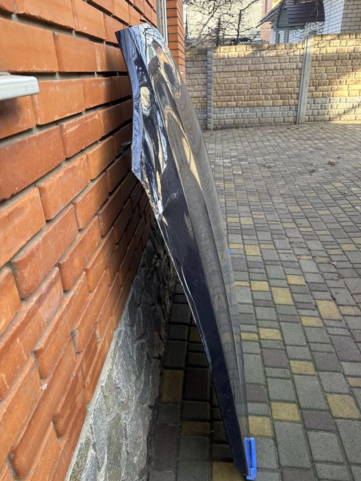 Капот BMW X-5 F15 під ремонт